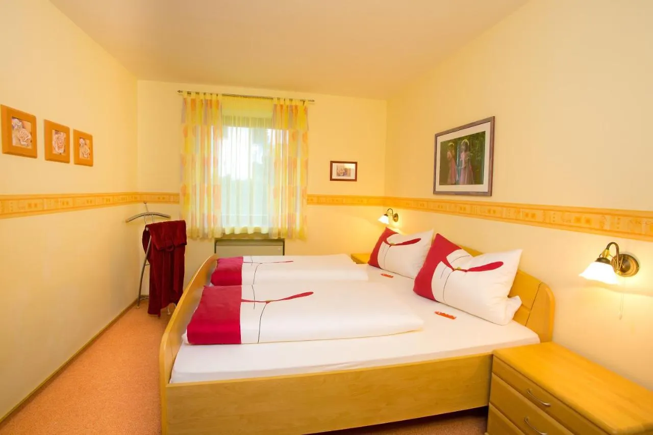 Ferienappartements Mit Herz Bischofsmais 0*,  Germany